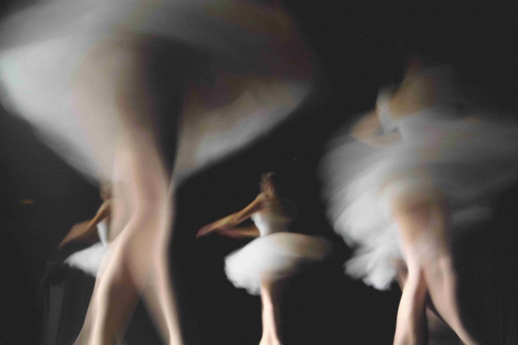 Belen Aguilera, Anela