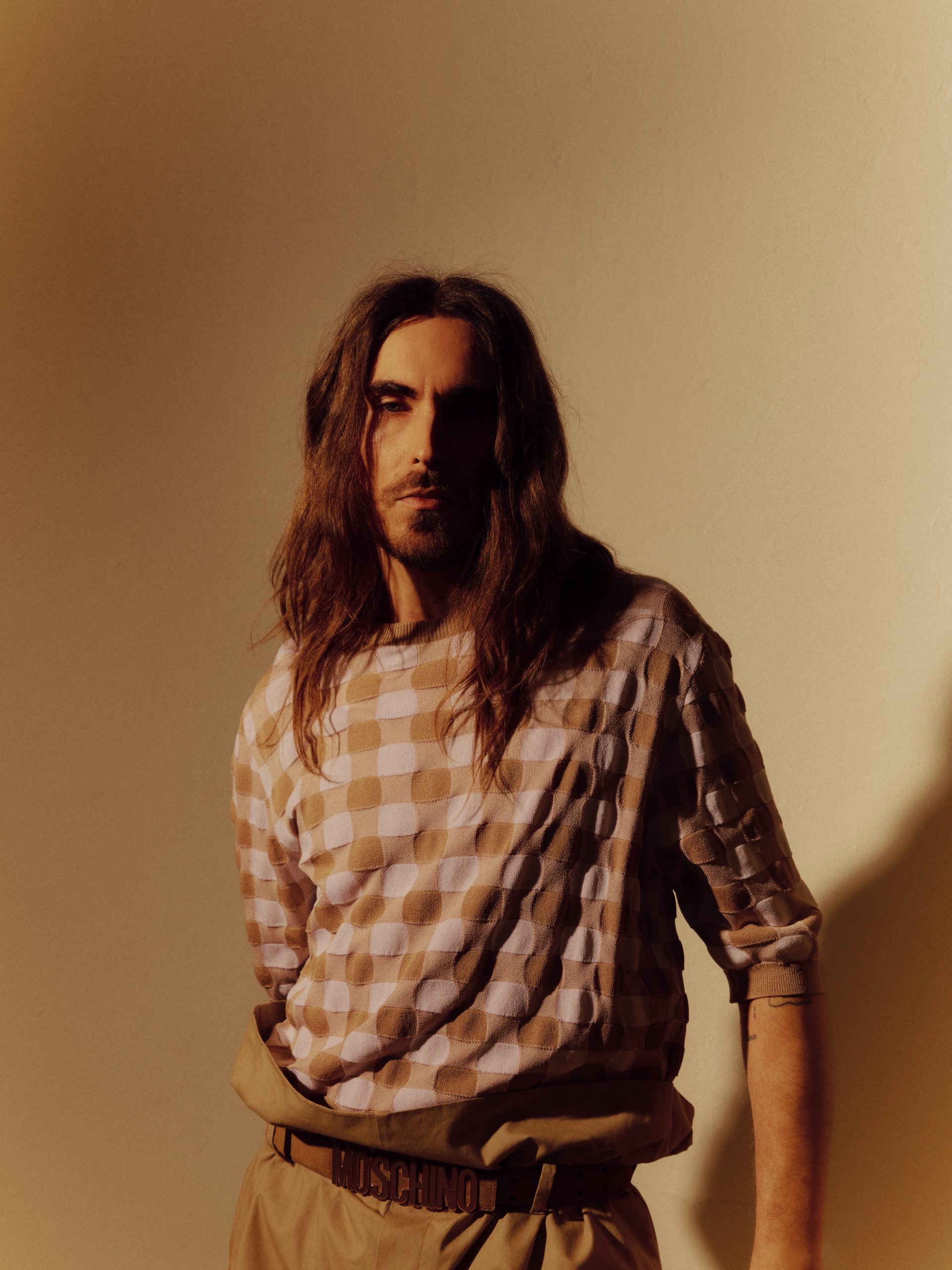 CARLOS ARES - Image 3